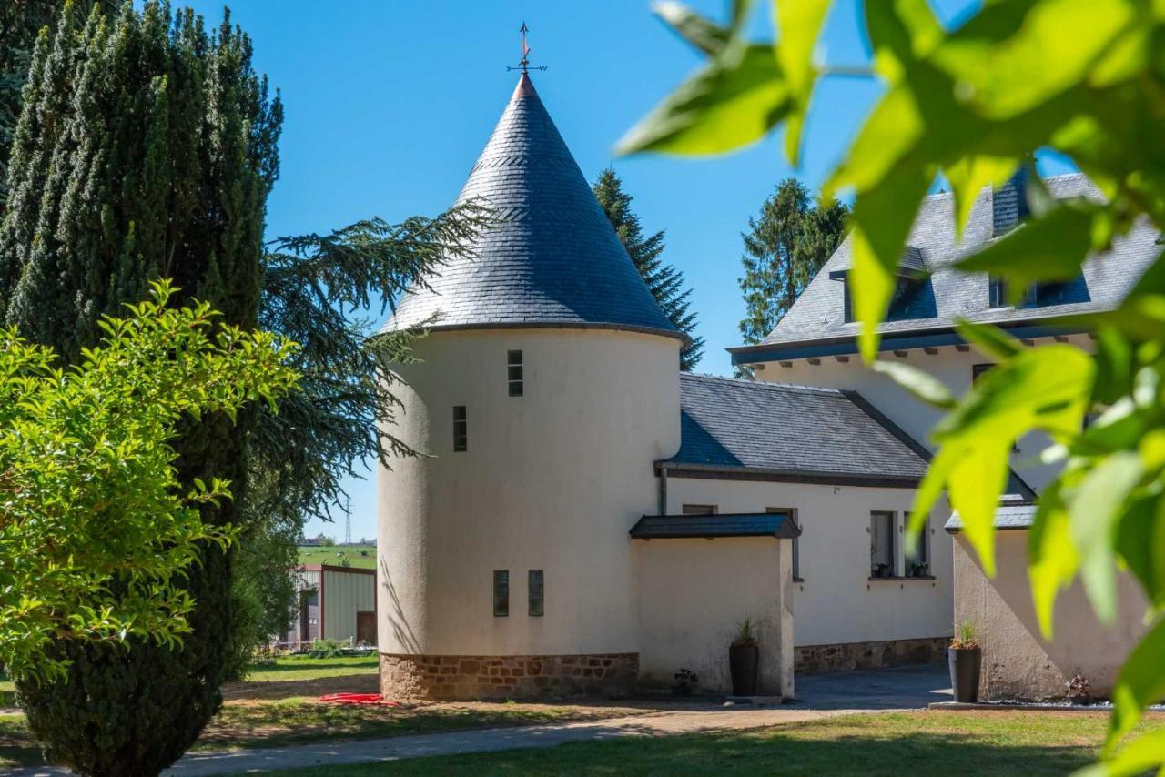 Le Domaine De Wisbeley Halet