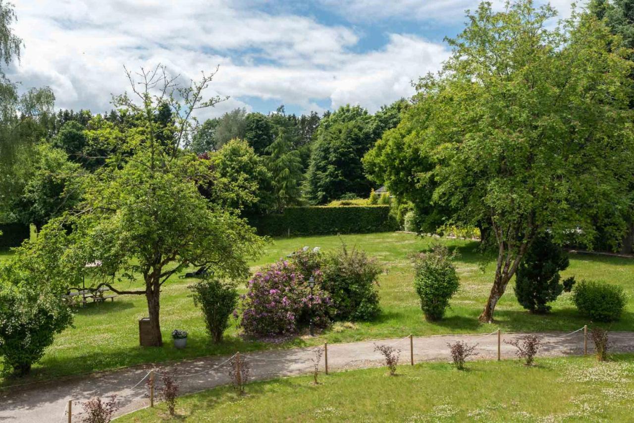 Le Domaine De Wisbeley * Halet